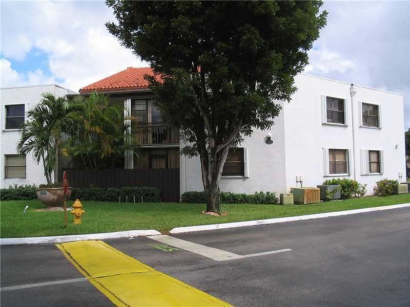 1st image of 9403 Fontainebleau Blvd APT 106