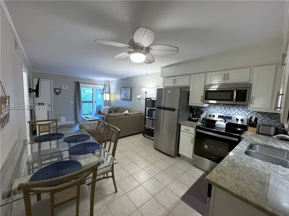 21 Lagoon Rd APT B3c, Hilton Head Island, SC 29928