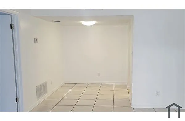 Building Photo - 8415 Camden St #B