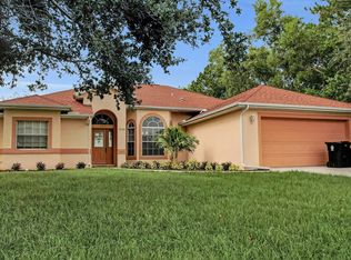 5948 NW Hann Dr, Port Saint Lucie, FL 34986