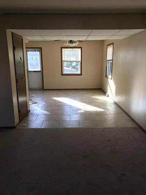 2 bed, 1.5 bath, 900 sqft, $850 — Photo 1