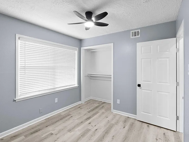 2131 Counter Point Dr — Photo 18