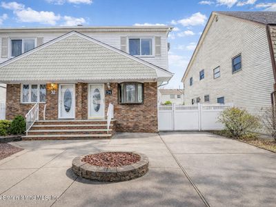34 Von Braun Ave, Staten Island, NY, 10312