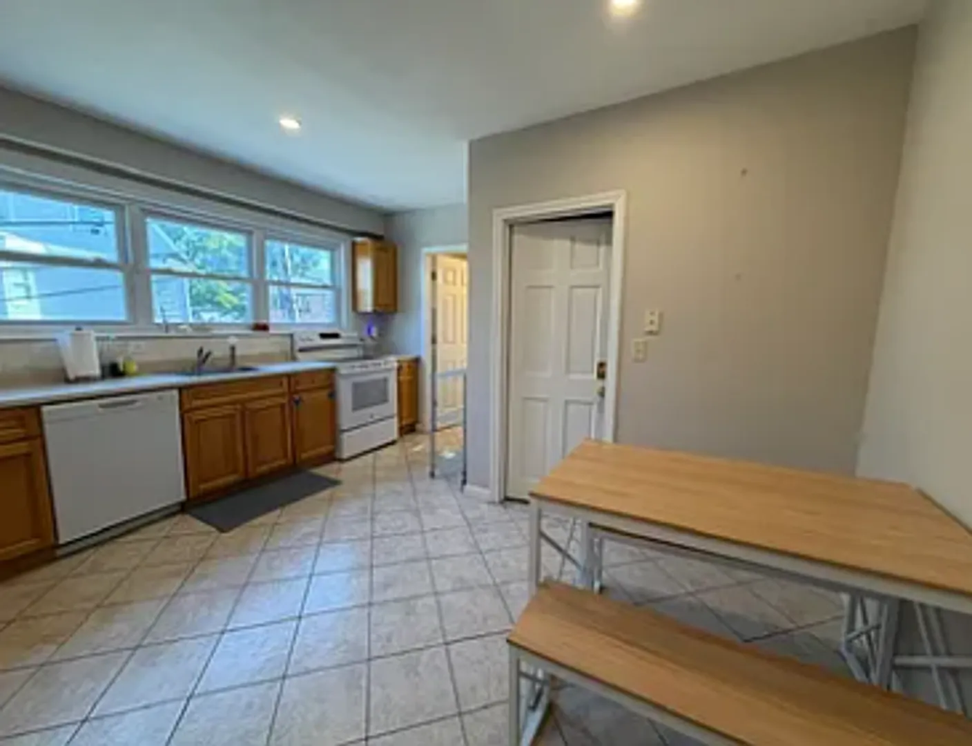 Entire 9-Bed / 3-Bath House Near BC | In-Unit Laundry | 9/1/27 — Photo 2