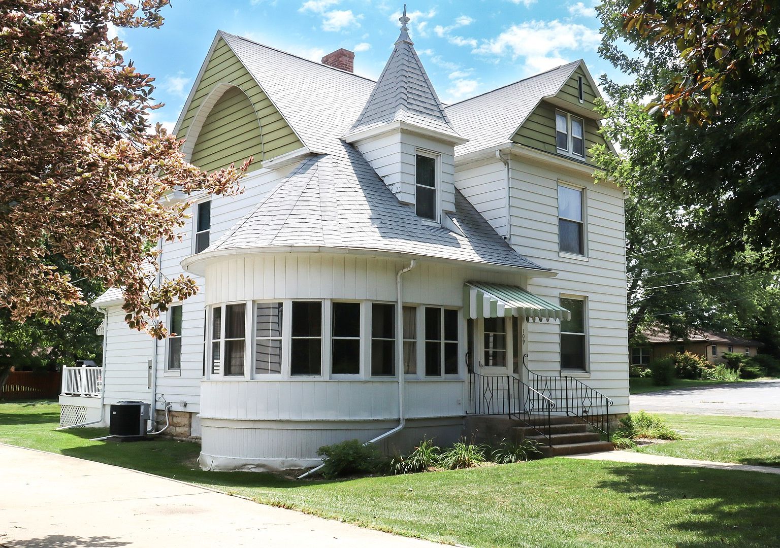 109 Lafayette St, Prophetstown, IL 61277 Zillow