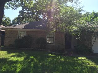 1417 Copper Ridge St, Denton, TX 76209