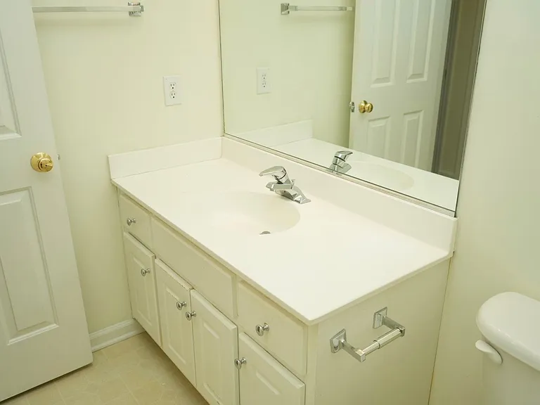 1119 Somer Chase Ct — Photo 38