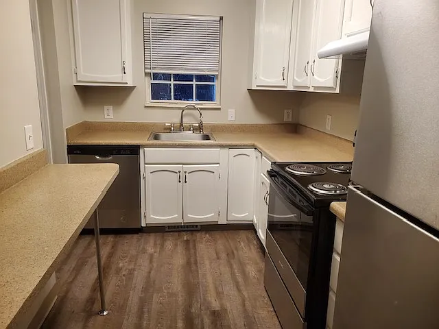 3800 Burton St SE — Photo 14