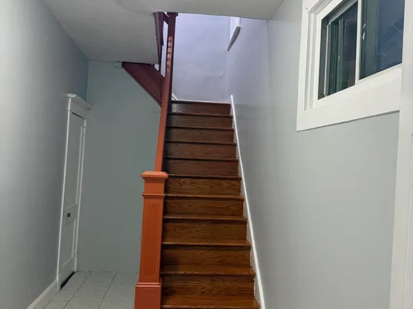 335 Clifton Ave #1, Staten Island, NY 10305