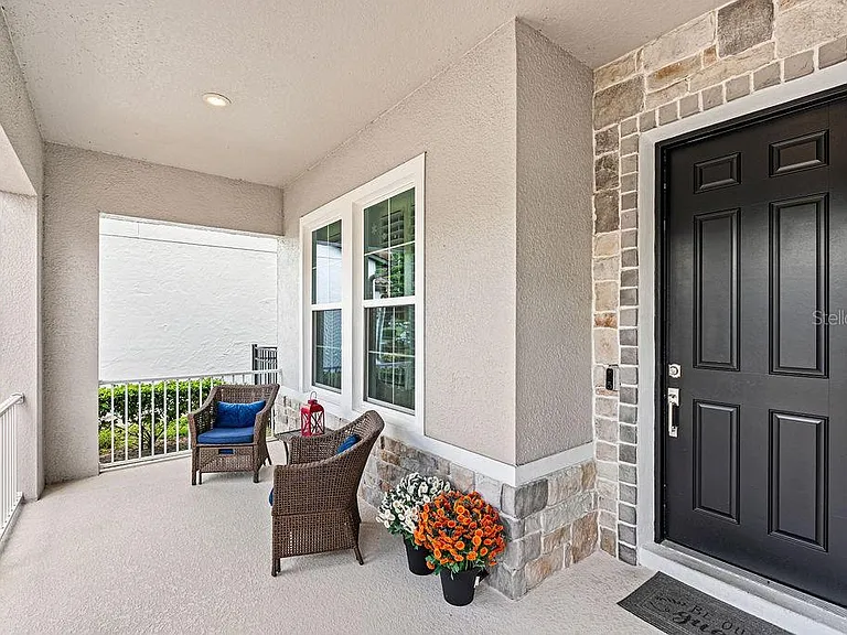 9586 Meadow Hunt Way — Photo 4
