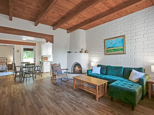 2804 Vereda De Pueblo, Santa Fe, NM 87507