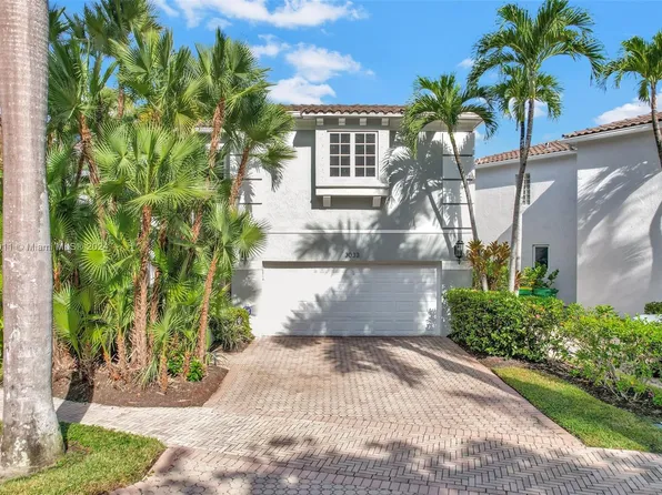3033 NE 207th Ter, Aventura, FL 33180