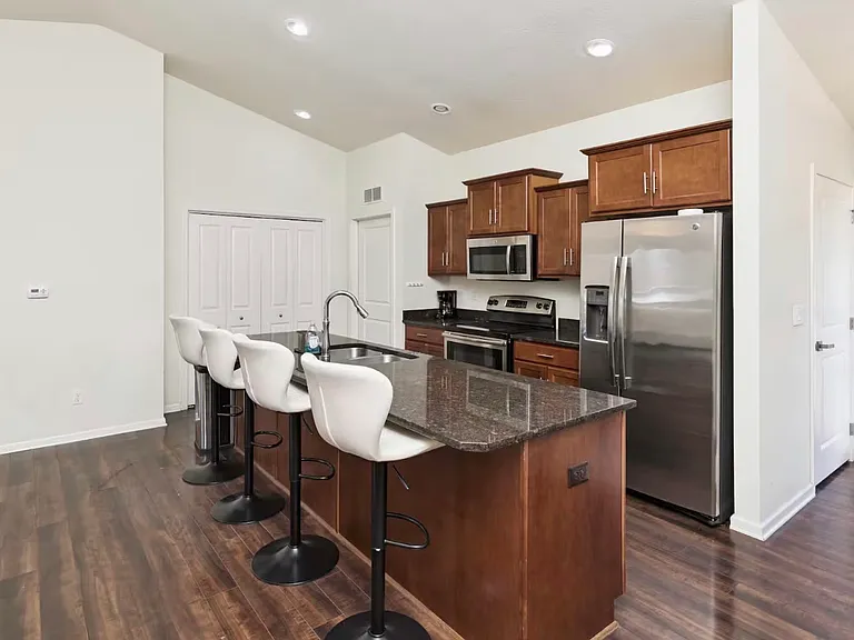 4614 E Valdez Dr #DES — Photo 7
