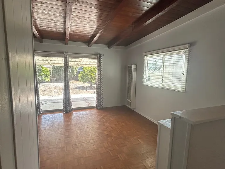 922 S Patton Ave — Photo 19