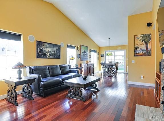 4th image of 985 Toucan Ln Unit 37