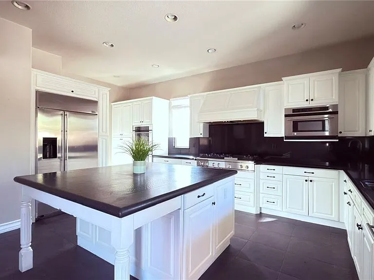 8658 Edelweiss Dr — Photo 25