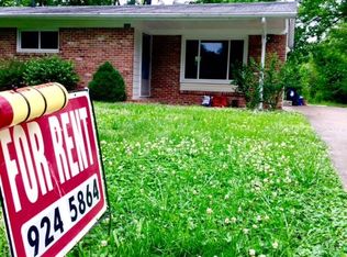 1032 S Emerald Ln, Carbondale, IL 62901