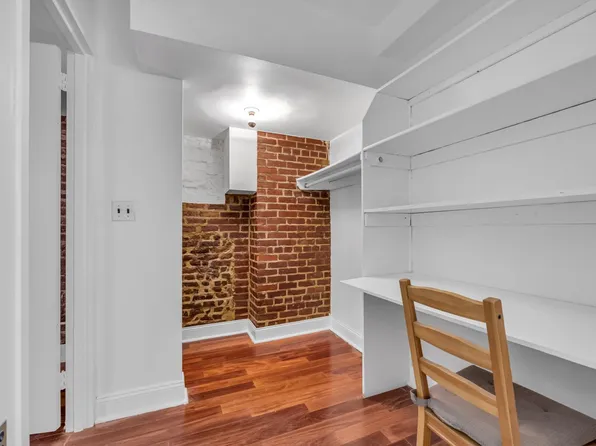 77 Bleecker Street image 21 of 27