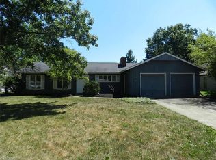 5103 Mills Creek Ln, North Ridgeville, OH 44039