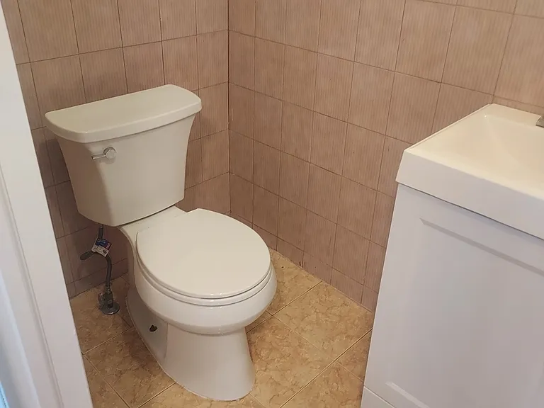 3rd Flr Bathroom