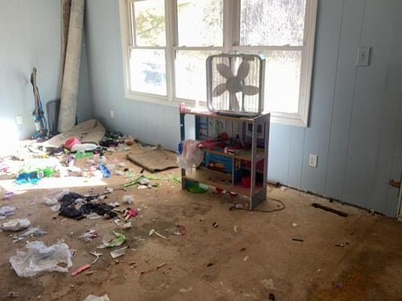 Additional Living Room