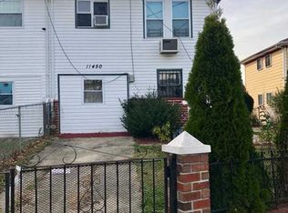 11450 157th St, Jamaica, NY 11434