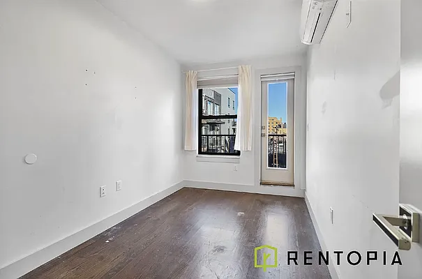 Rented by Rentopia | media 9