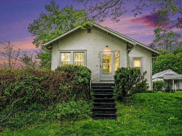 3130 Ash St, Kalamazoo, MI 49001