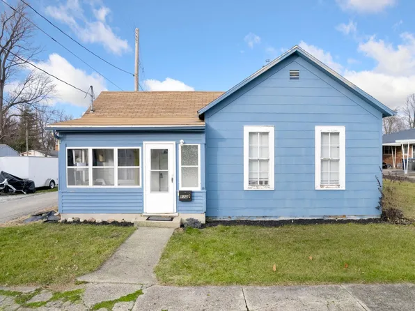 512 W Pike St, Warsaw, IN 46580