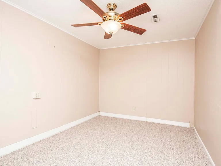 3924 Arline Dr — Photo 52