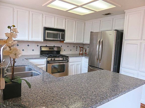 4th image of 8483 Cutler Way
