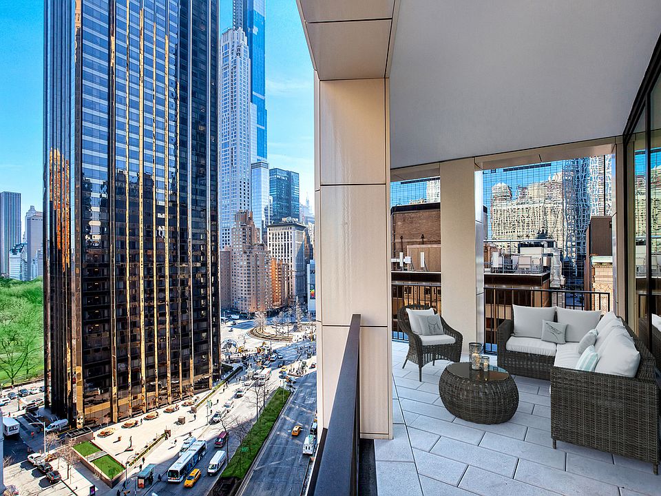 1st image of 15 W 61st St #14A