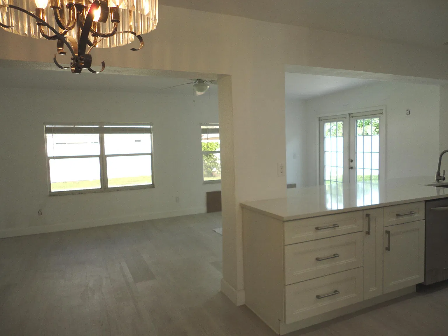 4 bed, 1950 sqft, $4,500 — Photo 4