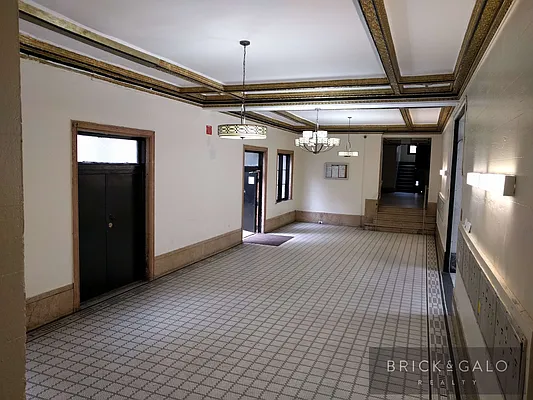 Rented by BRICK & GALO REALTY CORP | media 9