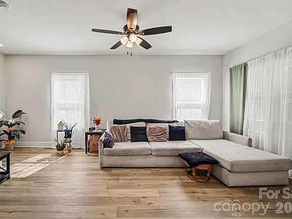 3rd image of 620 Granite Ave