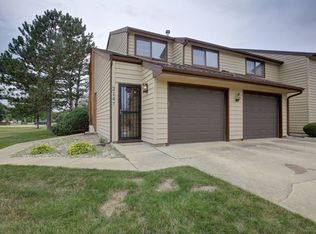 2147 Harbortown Cir #2147, Champaign, IL