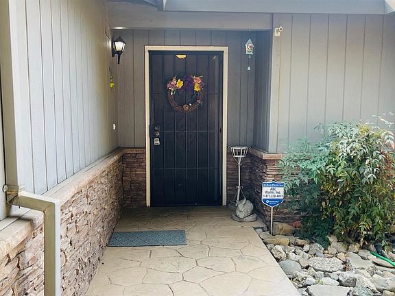 4th image of 616 Hillstock Ct