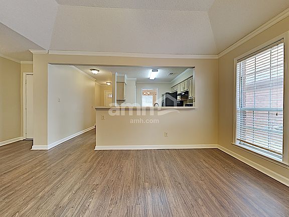 3rd image of 2240 Angel Crest Cir