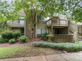 1600 Sharon Rd W APT 8, Charlotte, NC 28210