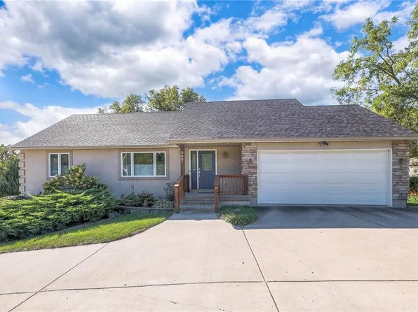 9601 NW Barry Rd, Kansas City, MO 64153