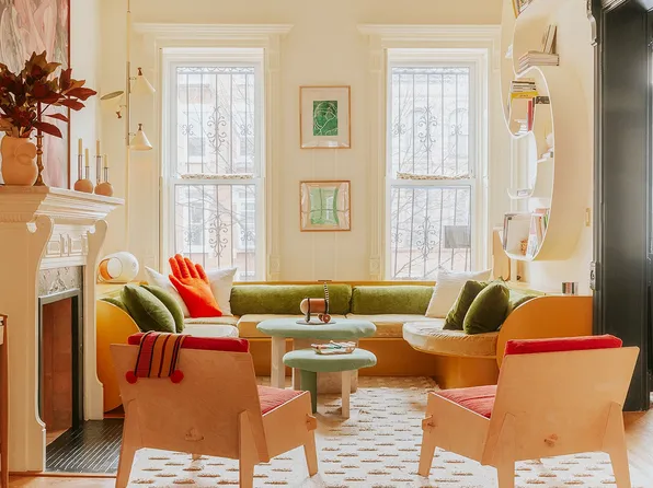 844 Putman Avenue image 3 of 17