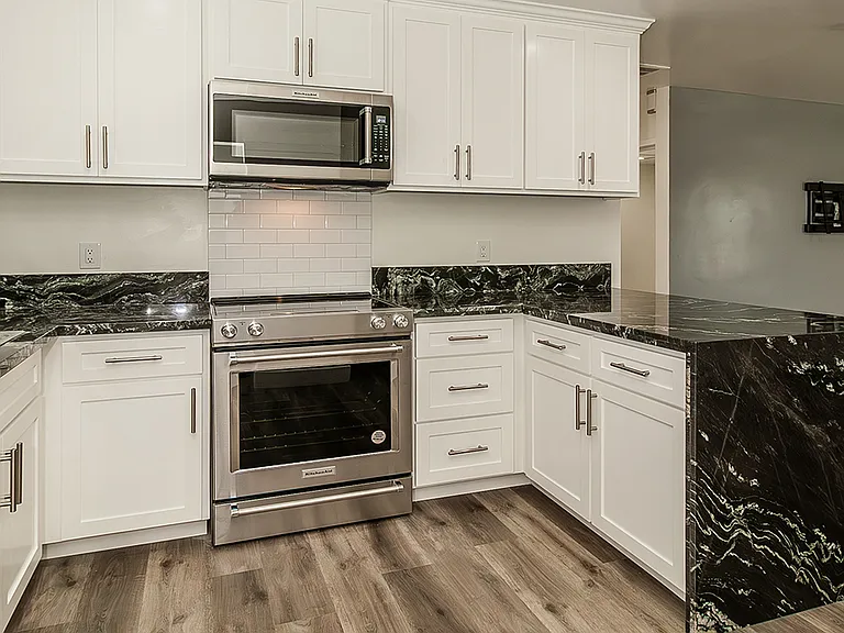 1025 Ventura St #1025 — Photo 8