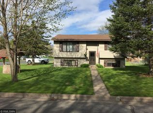 561 Morrison St, Mora, MN 55051