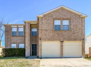 6739 Ambercrest Dr, Arlington, TX 76002