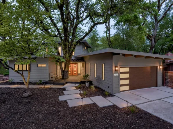 1095 Robertson Road, Glen Ellen, CA 95442