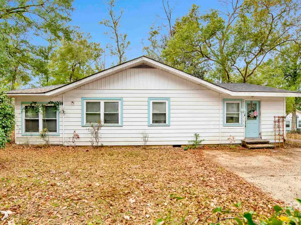 54 Nichols Ave, Fairhope, AL 36532