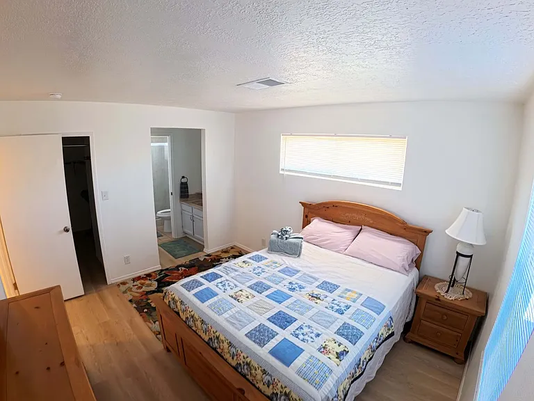 2550 Rosswood Dr SE — Photo 5