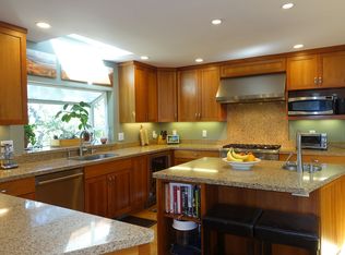 13050 Cumbra Vista Ct, Los Altos Hills, CA