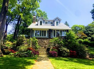 12 Seton Rd, Larchmont, NY 10538