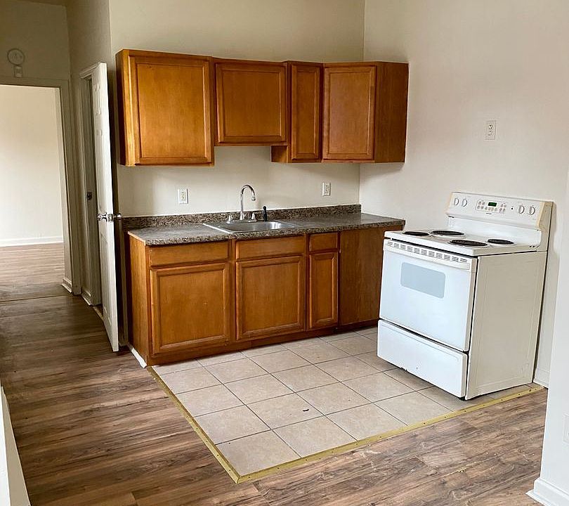 1st image of 1301 S 49th St #10791847